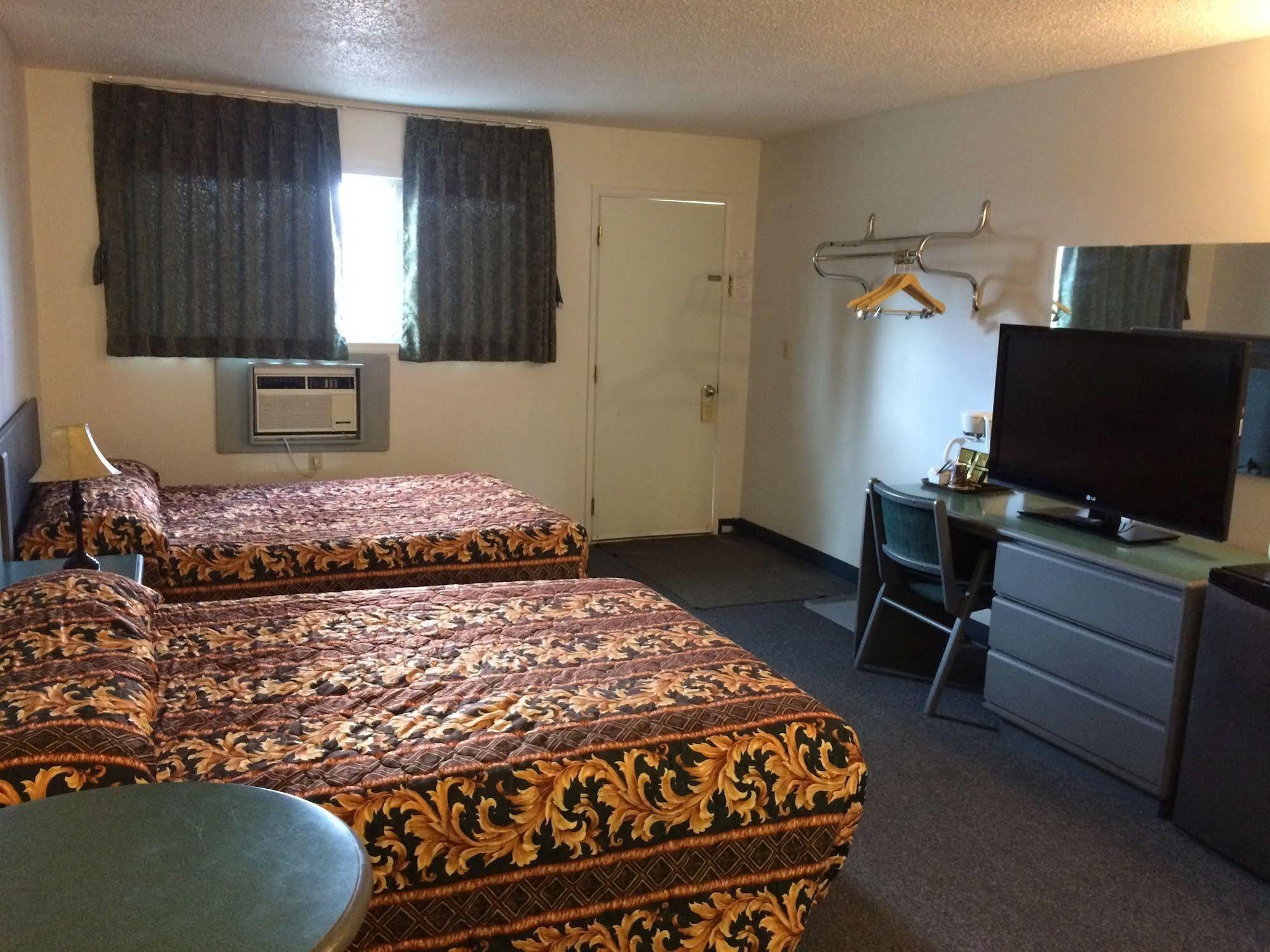 Plains Motor Inn Stettler Exteriör bild